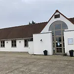 Myfa Beachcottage Zeewind Ii 270 * Bredene