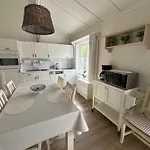 Myfa Beachcottage Zeewind Ii 270 *