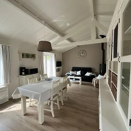 Myfa Beachcottage Zeewind Ii 270 * Bredene