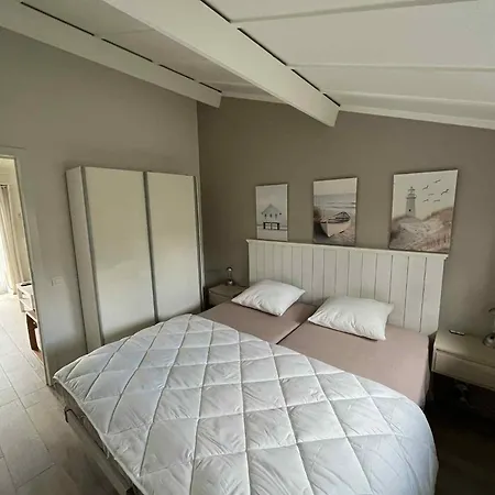 Myfa Beachcottage Zeewind Ii 270 Bredene